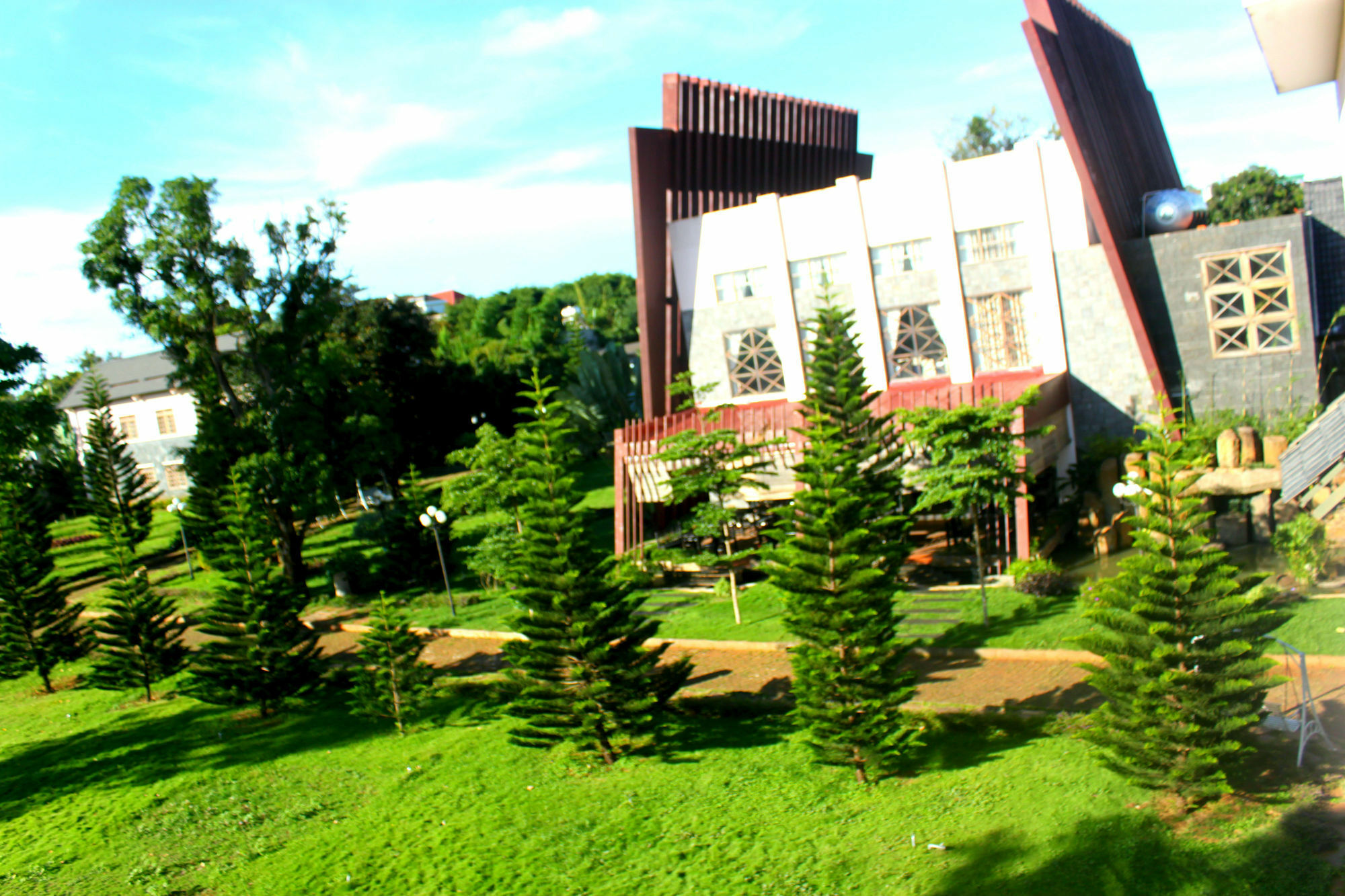 Trung Nguyên Coffee Resort Buôn Ma Thuột Extérieur photo